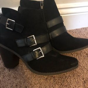 Heeled booties